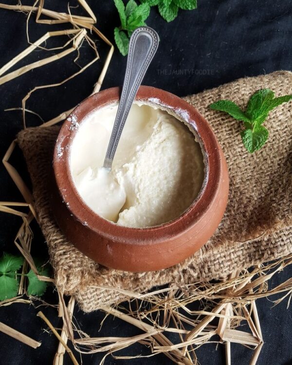 100% pure curd (dahi)